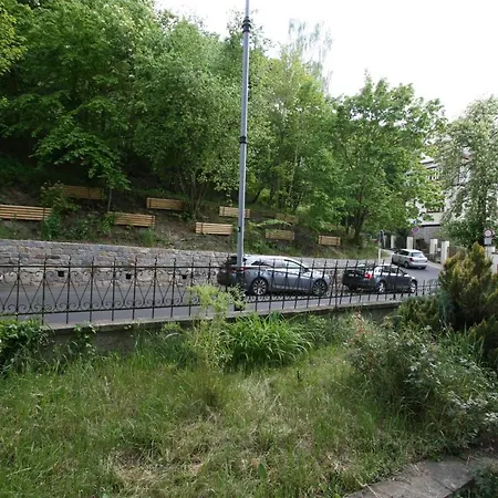 No. 16a Svahova 14 *